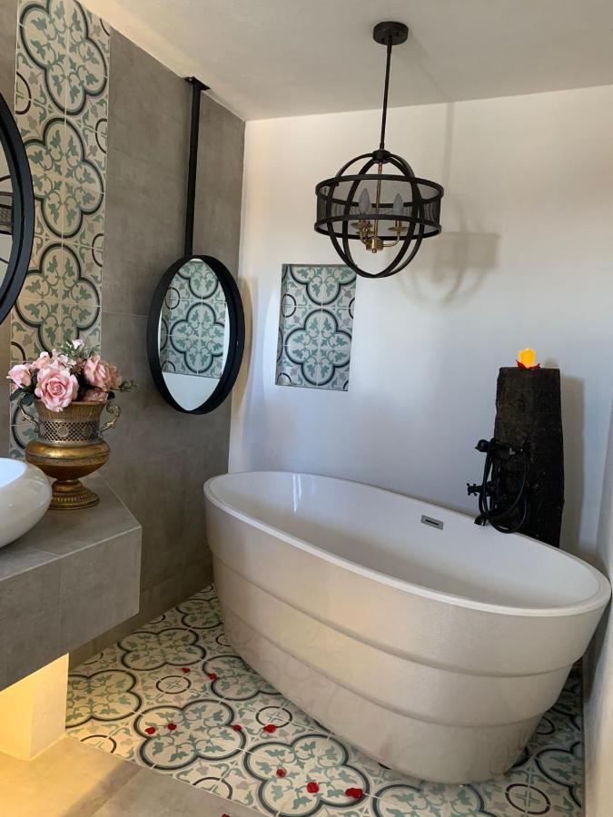 Casa Martha Hotel Boutique เตกิซเกียปัน ภายนอก รูปภาพ